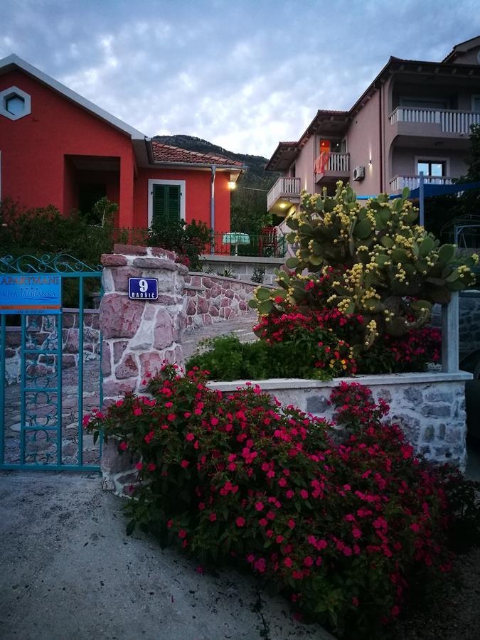 Vila Jadranka Apartments Herceg Novi Zewnętrze zdjęcie